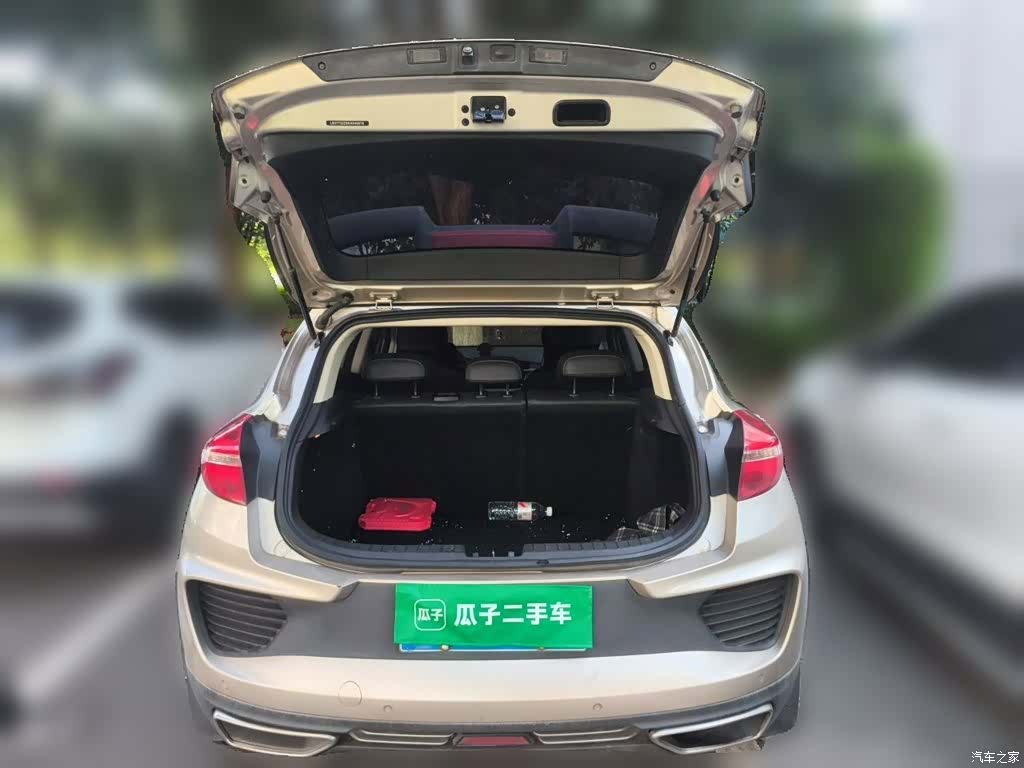 Geely Emgrand, 2019 16