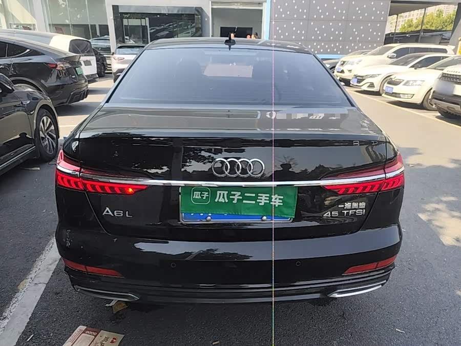 Audi A6L 2021, фото 6
