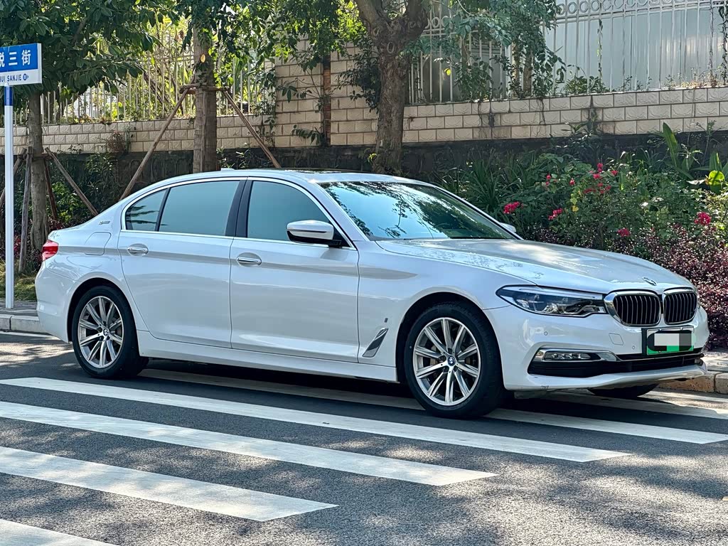 BMW 5 серии