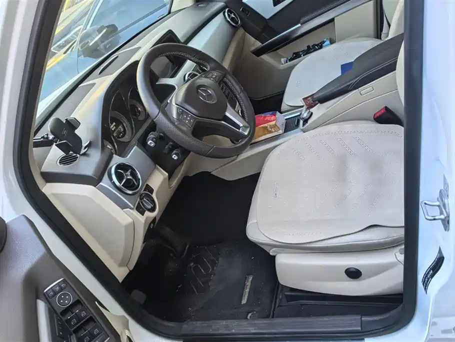 Mercedes-Benz GLK class