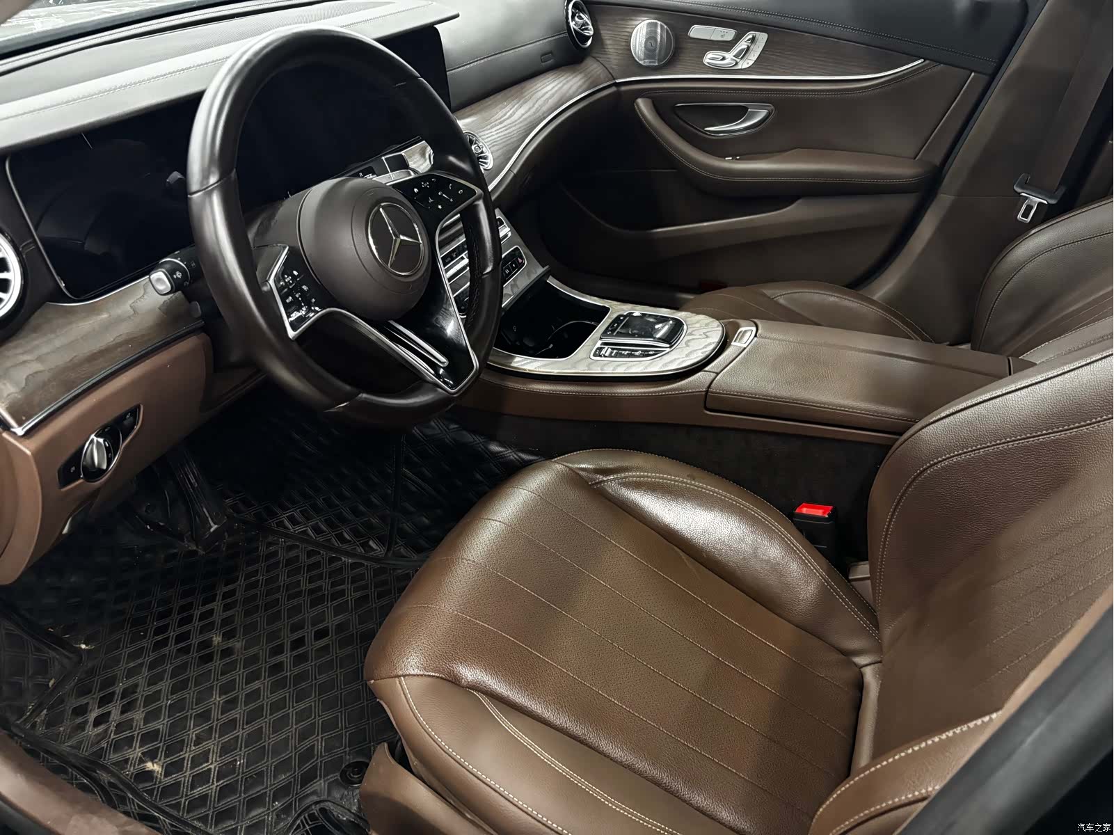 Mercedes-Benz E-Class, 2021 4