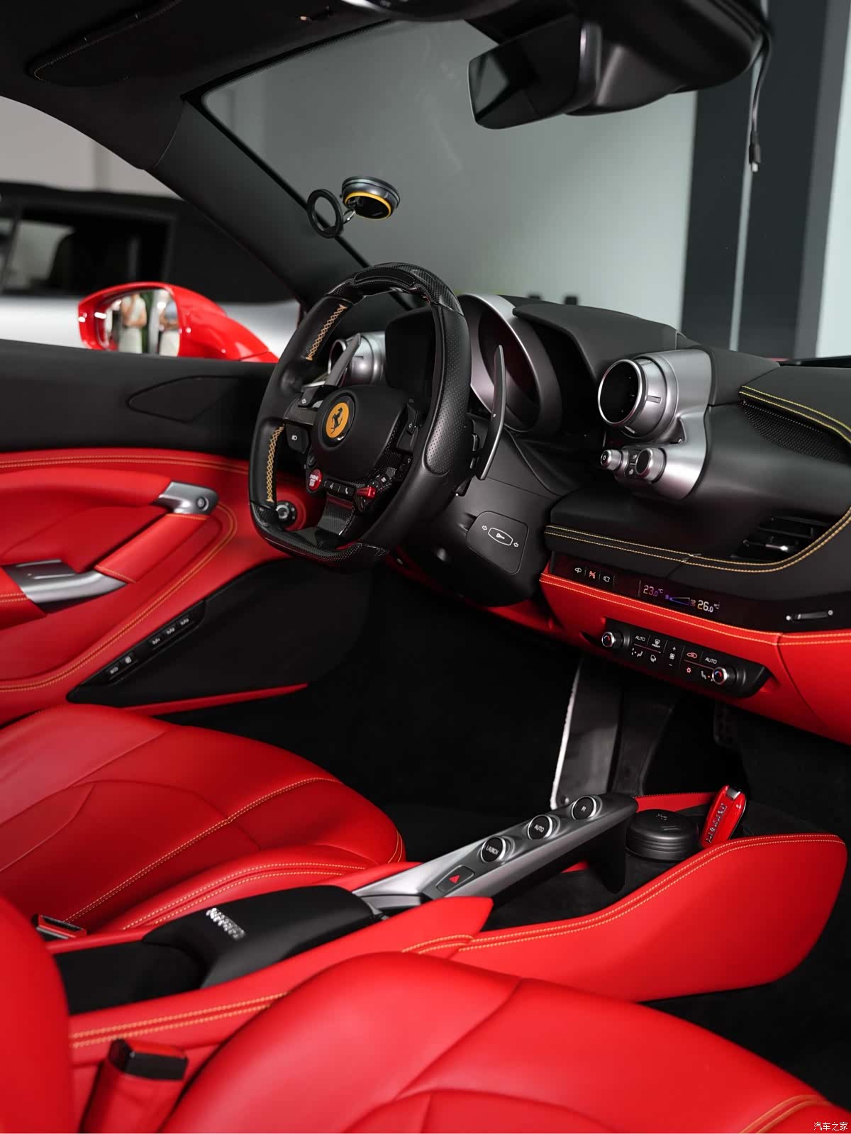 Ferrari F8, 2021 20