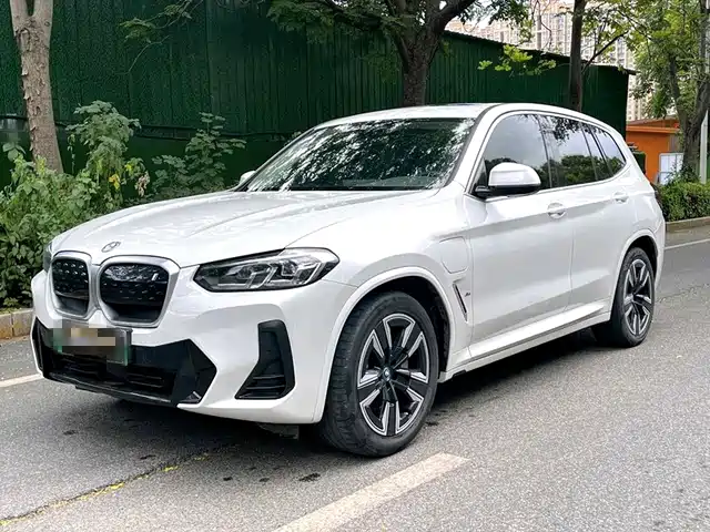 BMW iX3 2024 — купить из Китая под заказ