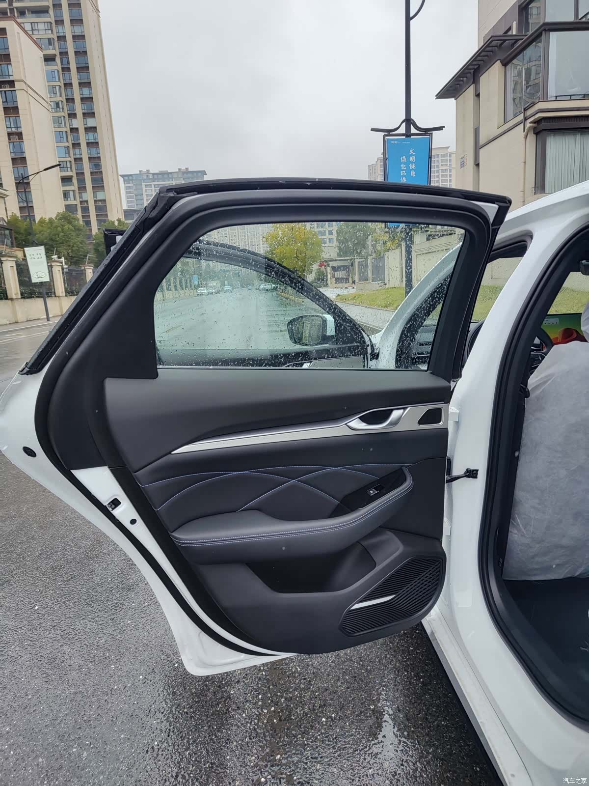 Geely Preface, 2026 8