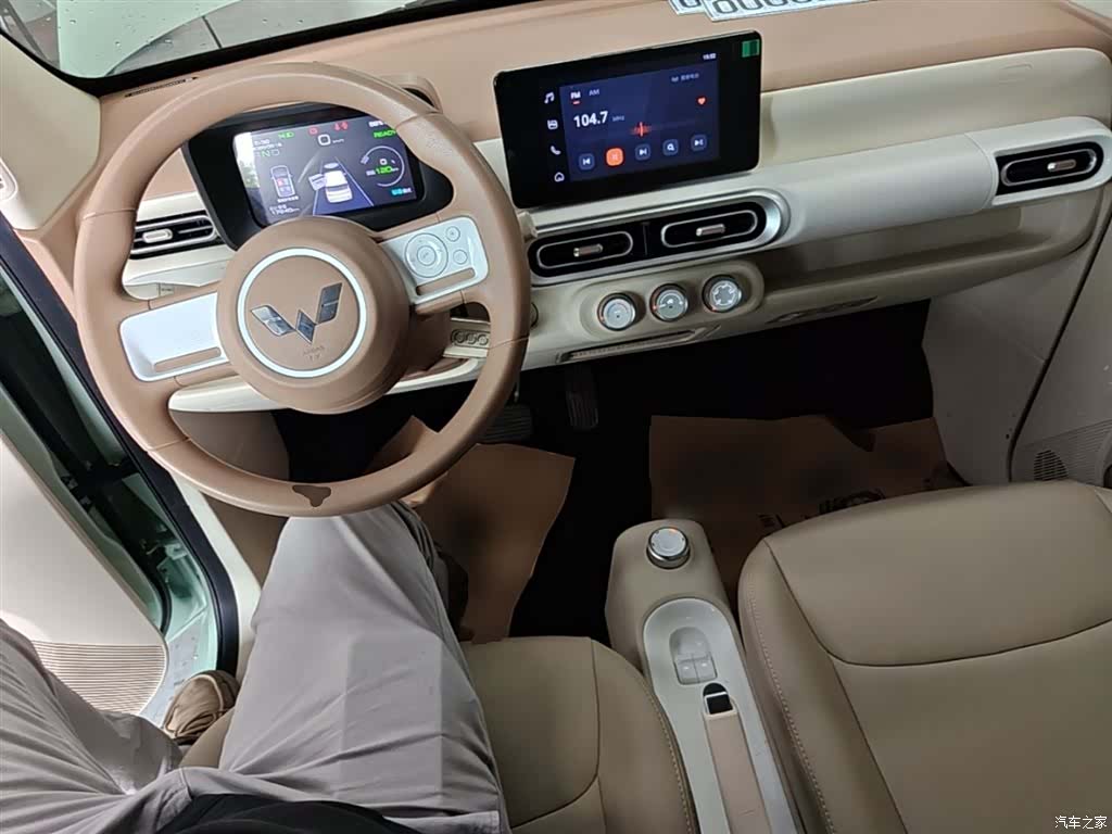 Wuling MINIEV, 2024 10