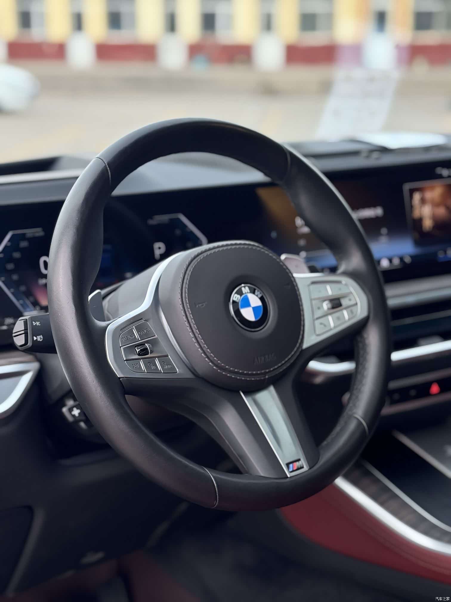 BMW X5, 2025 9
