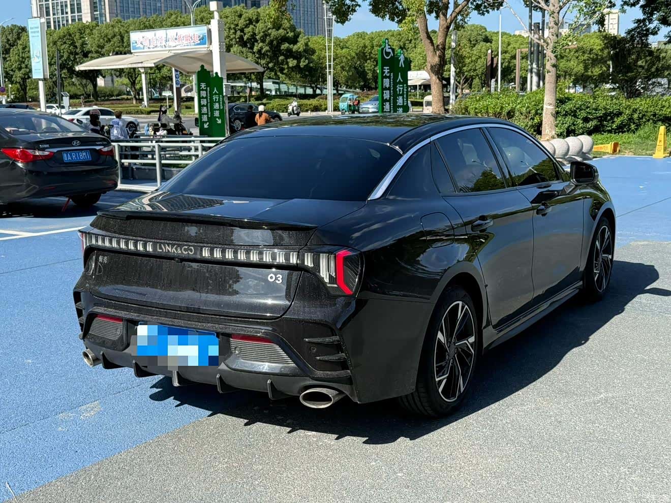 Lynk & Co 02, 2023 2