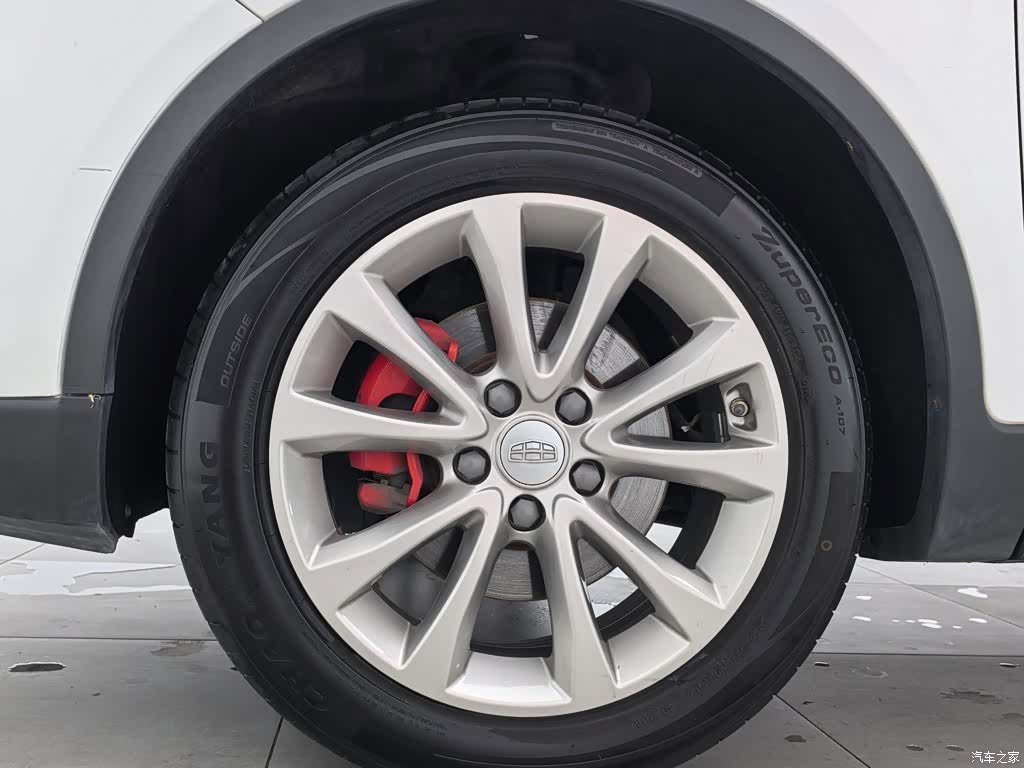 Geely Emgrand, 2019 17