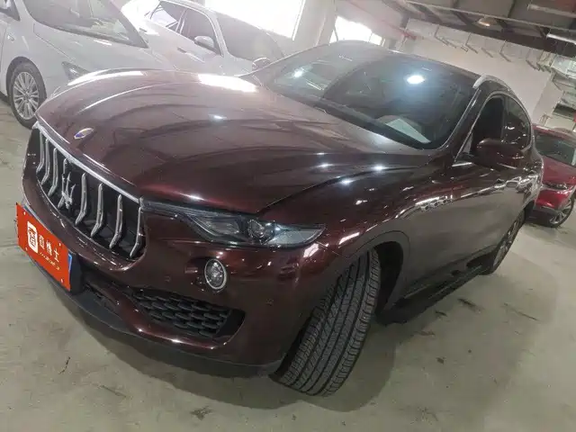 Maserati Levante 2021 — купить из Китая под заказ