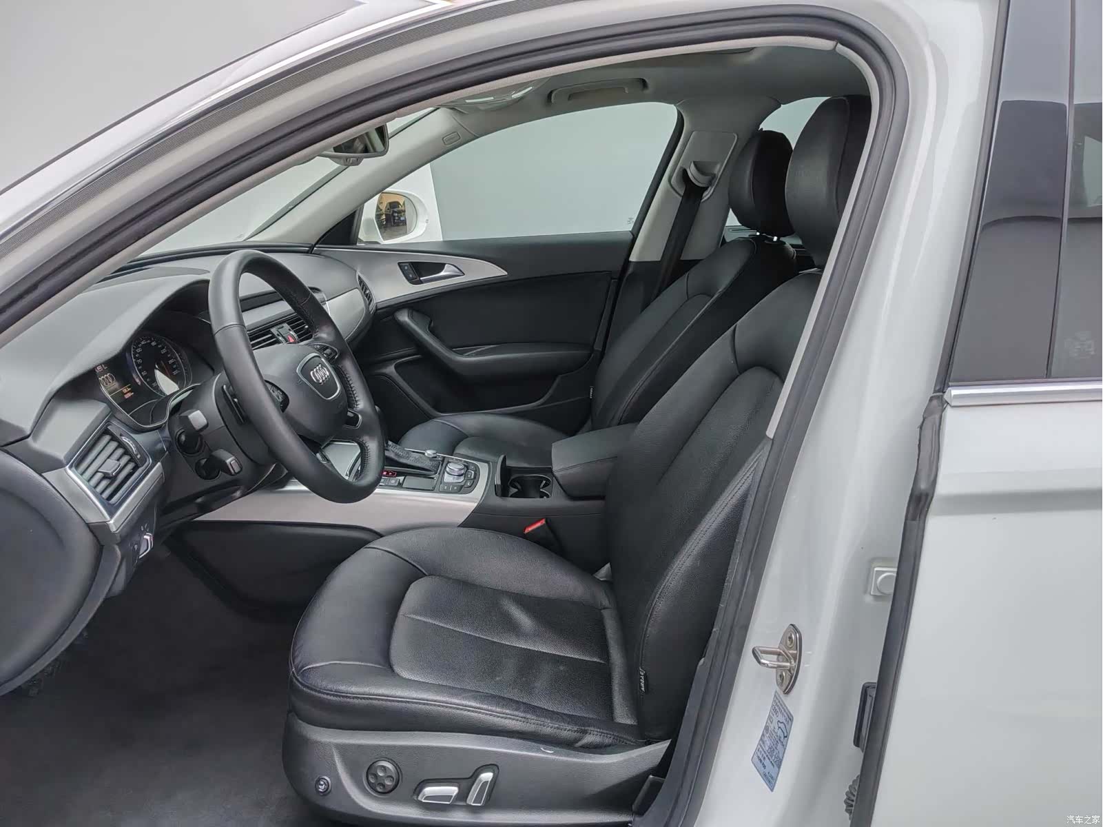 Audi A6L, 2016 7