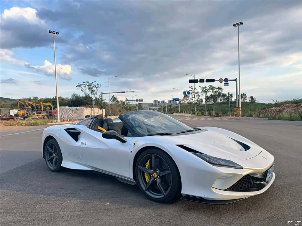 Ferrari F8, 2023 2