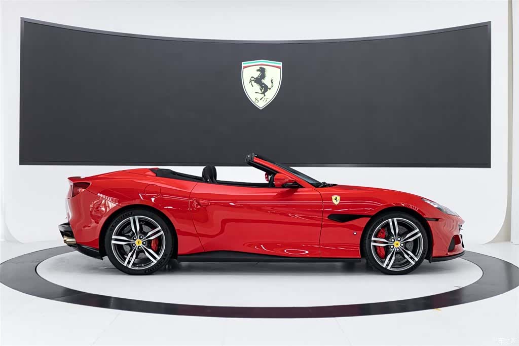 Ferrari Portofino, 2023 7