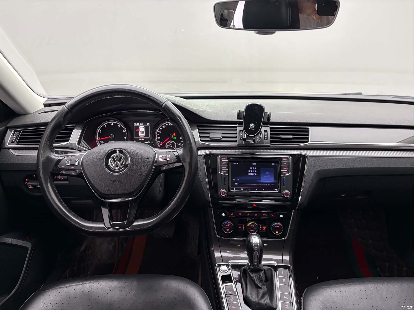 Volkswagen Passat, 2016 12