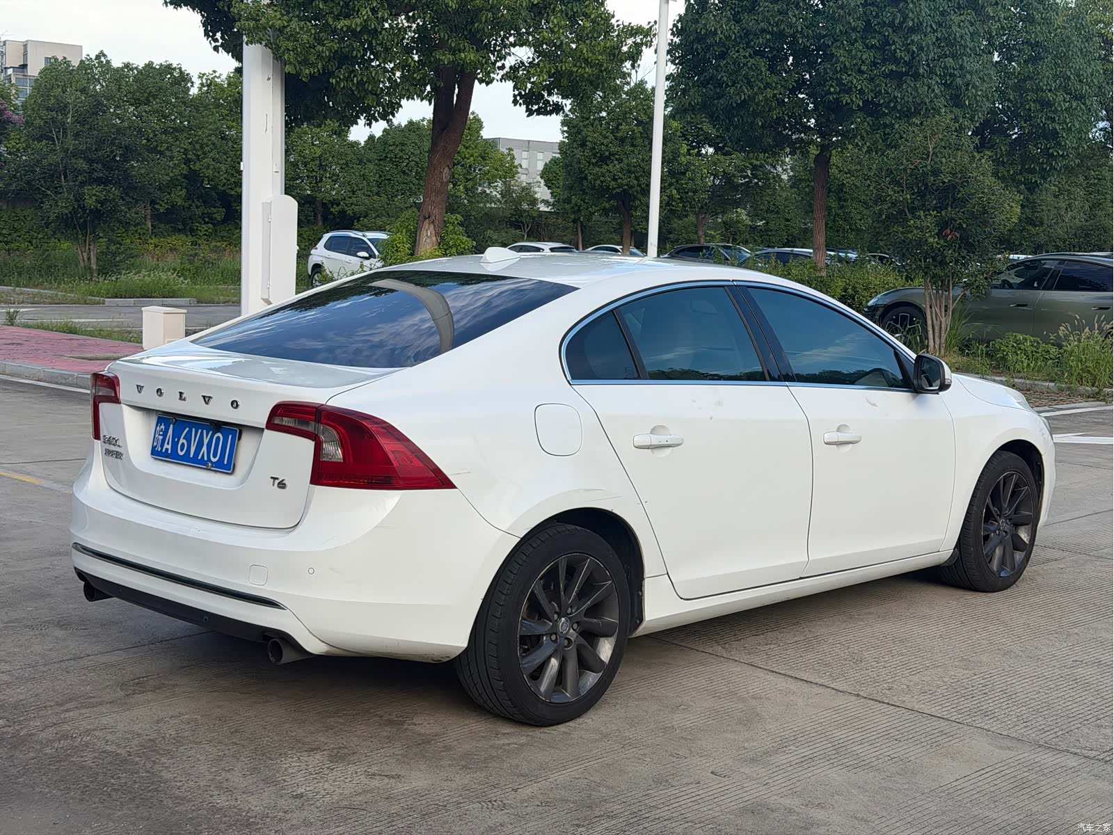 Volvo S60, 2014 7