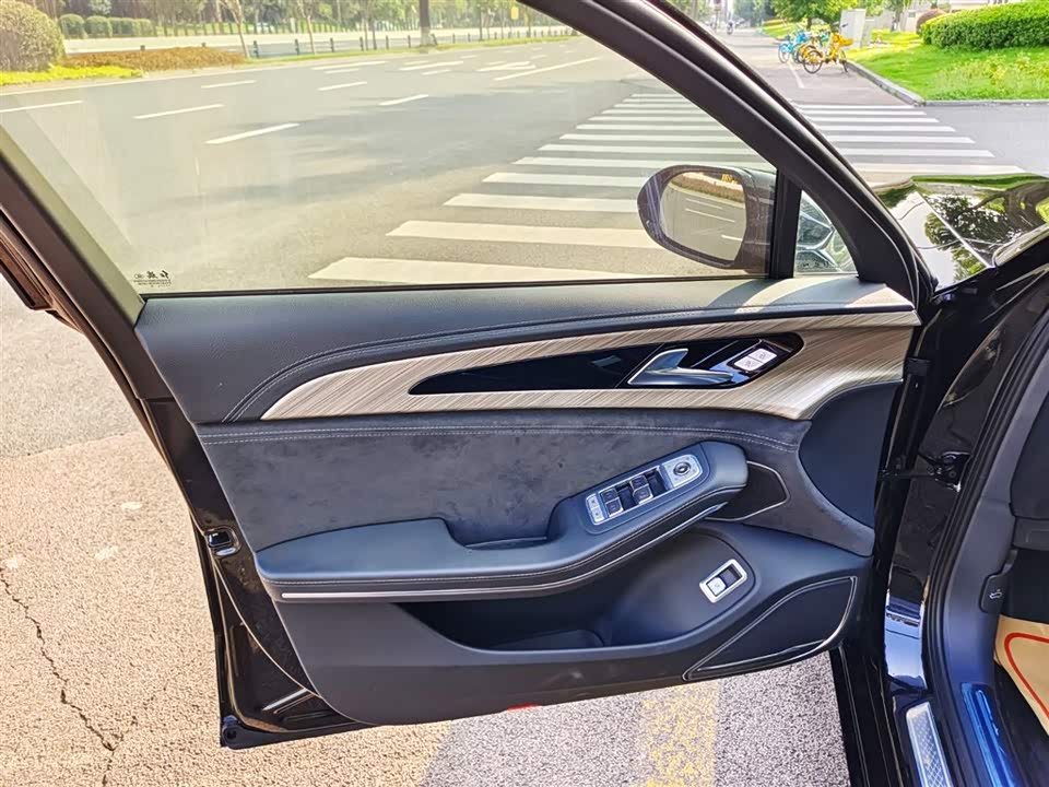 Hongqi H9 Hongqi H9