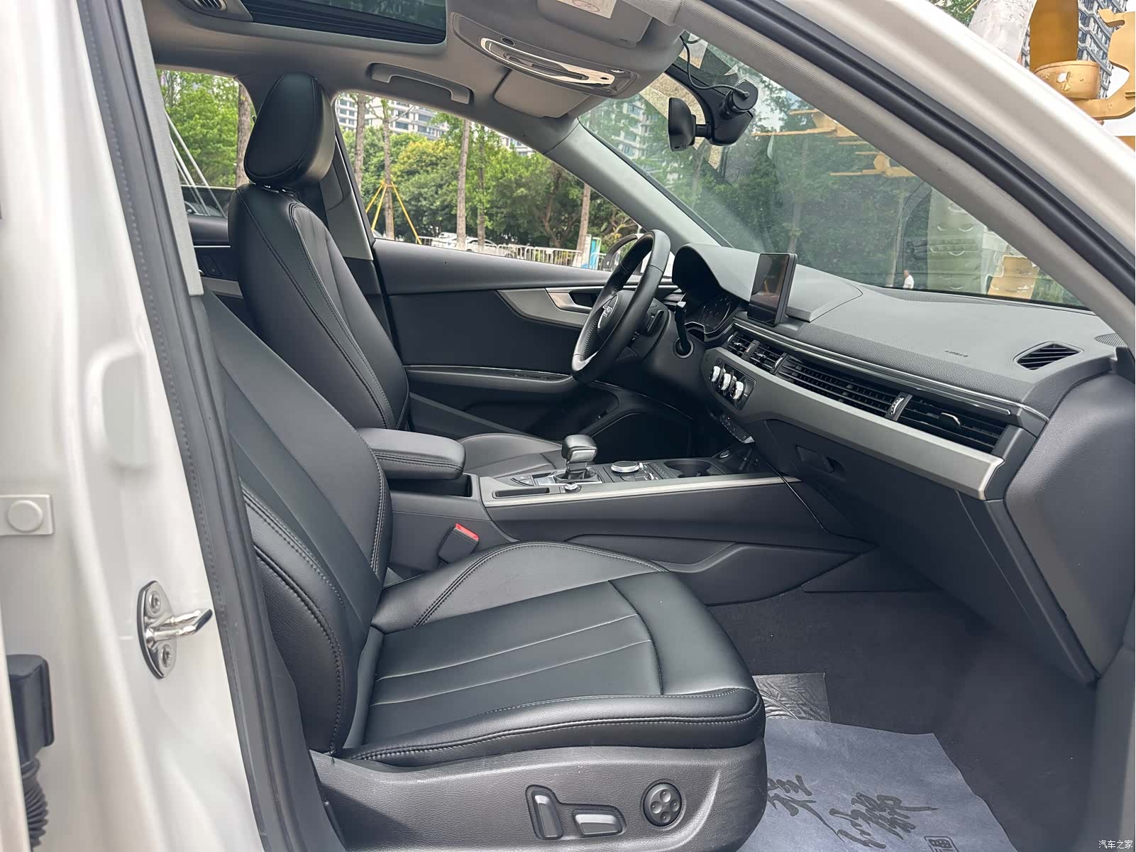 Audi A4L, 2018 10