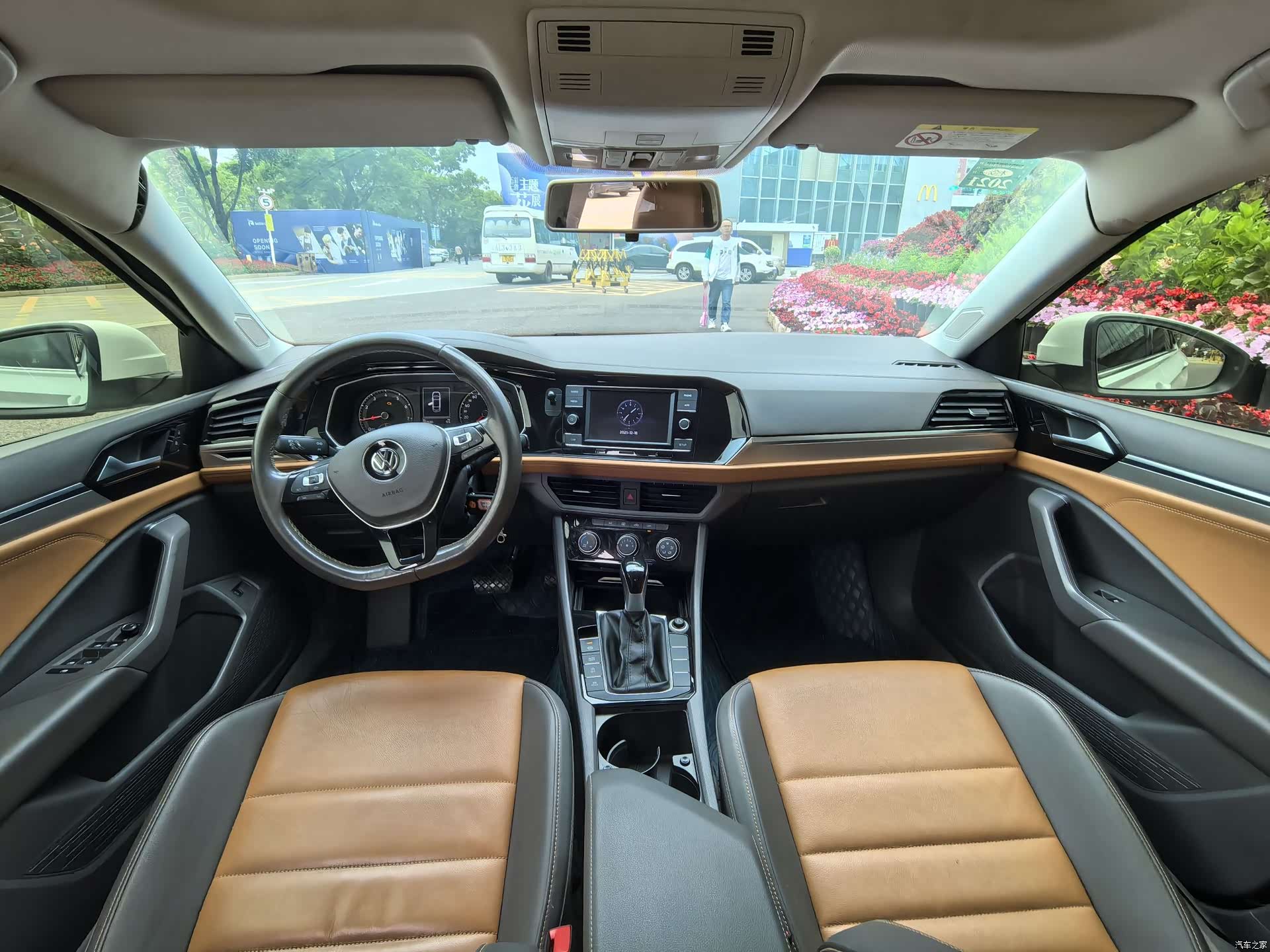 Volkswagen Sagitar, 2019 7