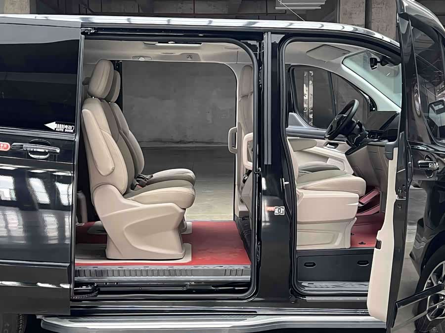 Ford Tourneo 2023, фото 11