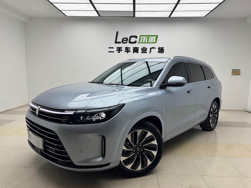 AITO Ask the world M7