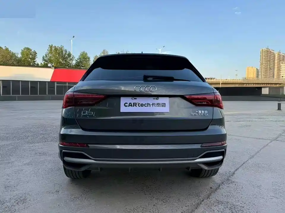 Audi Q3 Audi Q3