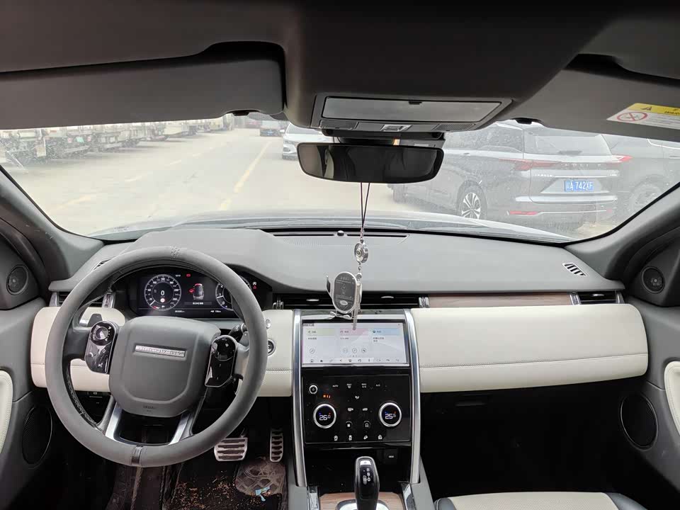 Land Rover Discover sports