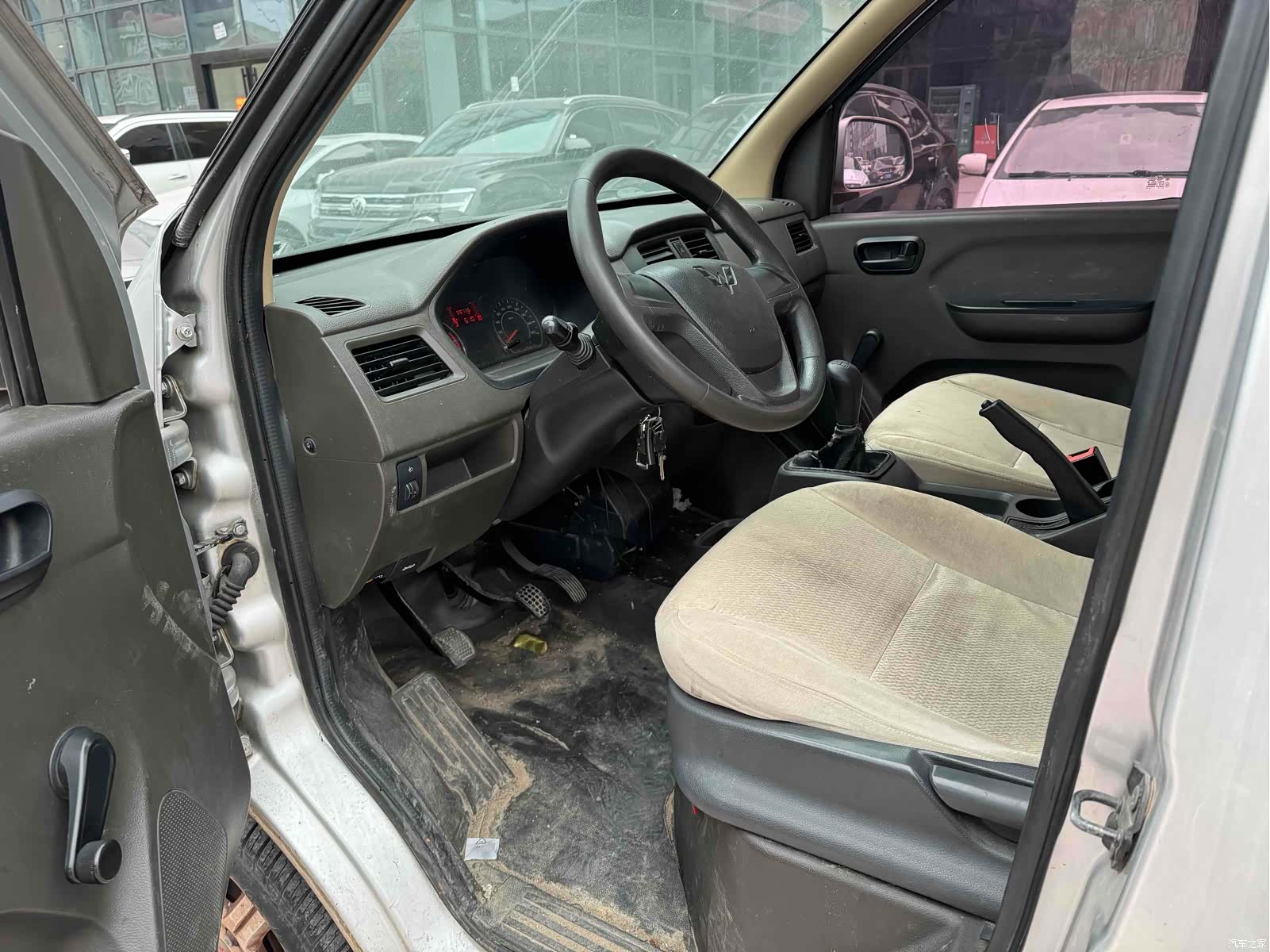 Wuling S, 2014 7