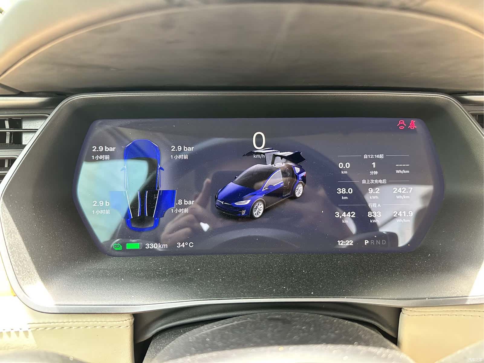 Tesla Model X, 2019 13