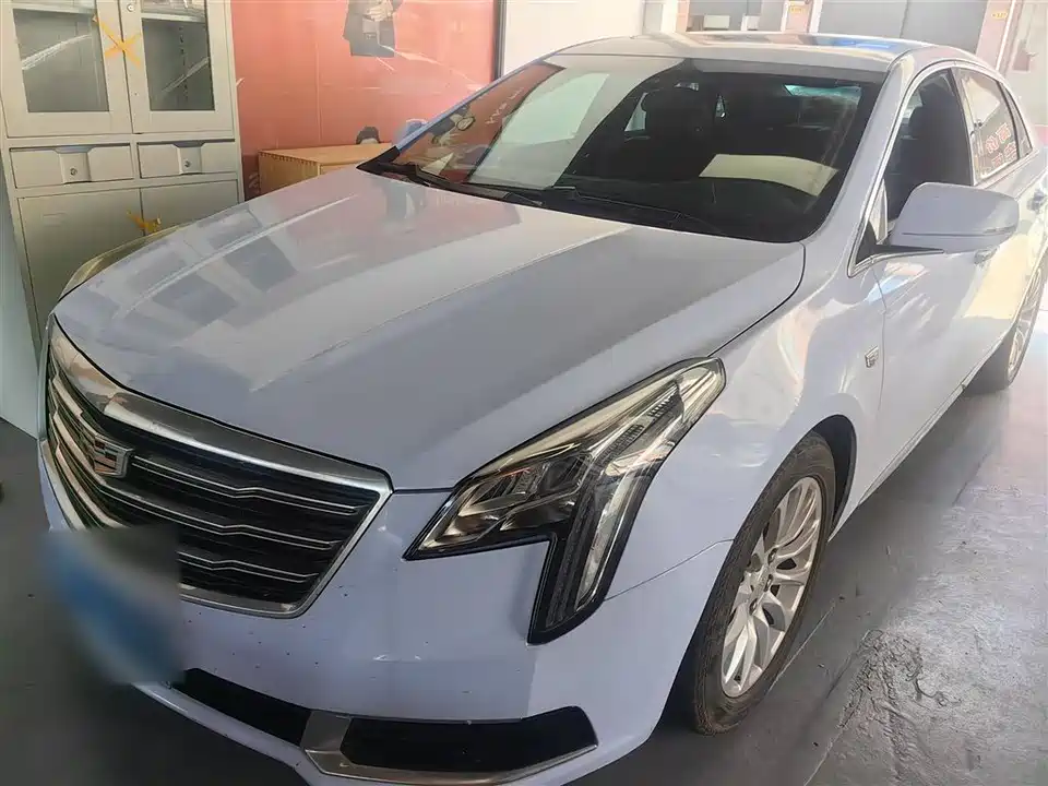 Cadillac XTS