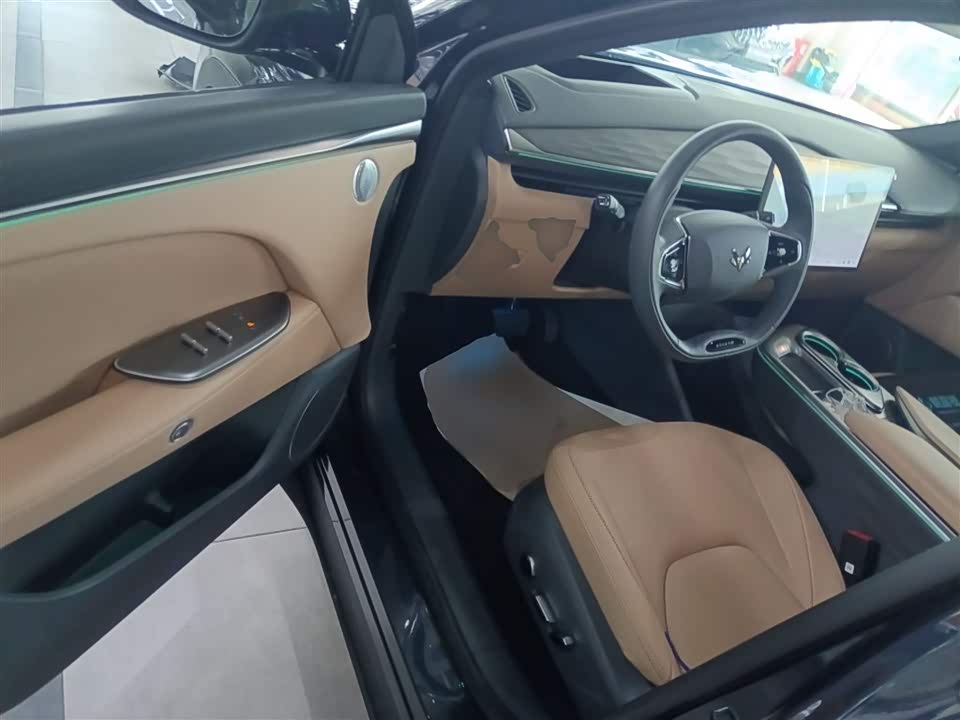 ARCFOX Polar Fox Alpha T5