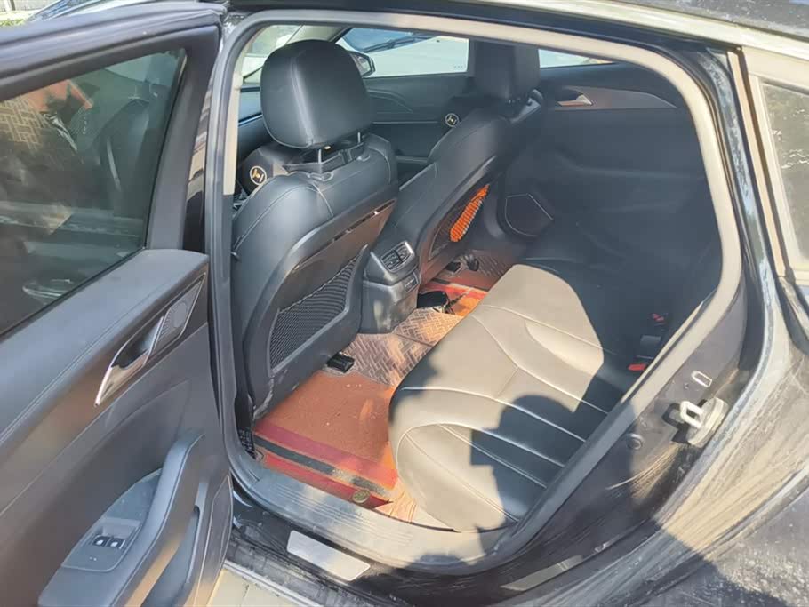 Hongqi H5 Hongqi H5