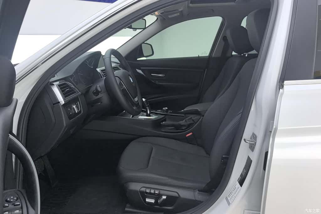 BMW 3 Series, 2017 9