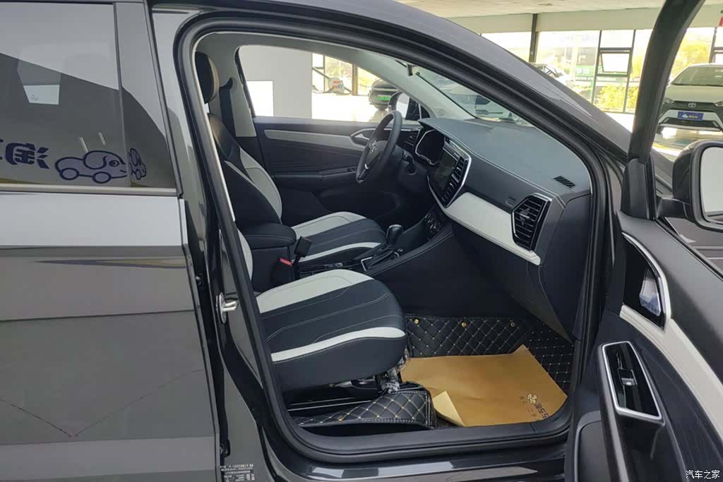 Volkswagen VS7, 2026 8