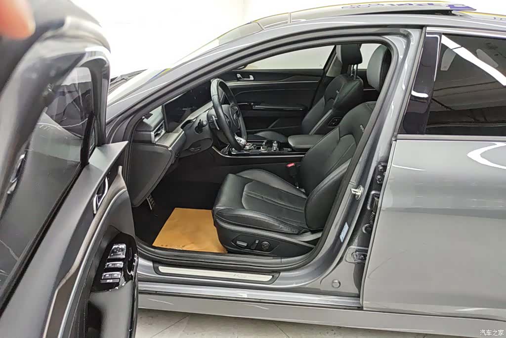 Kia K5, 2021 9