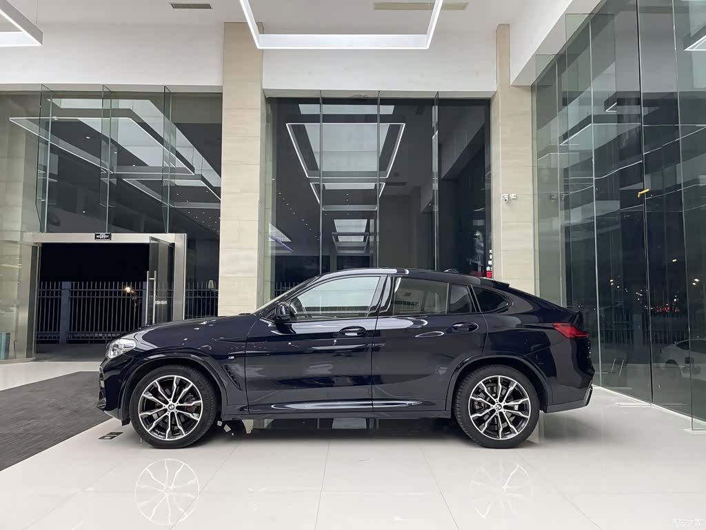 BMW X4, 2021 3
