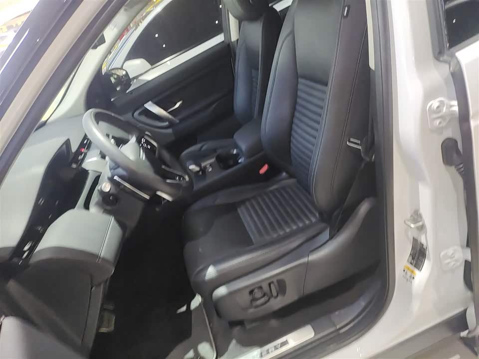 Land Rover Discover sports