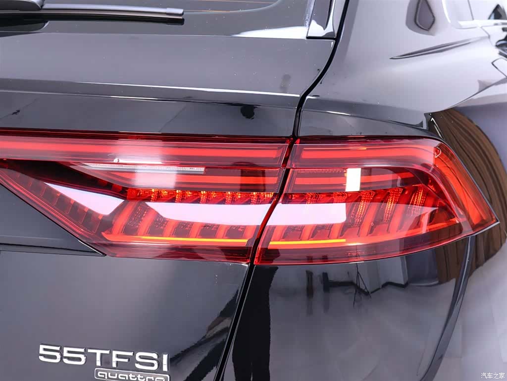 Audi Q8, 2023 9
