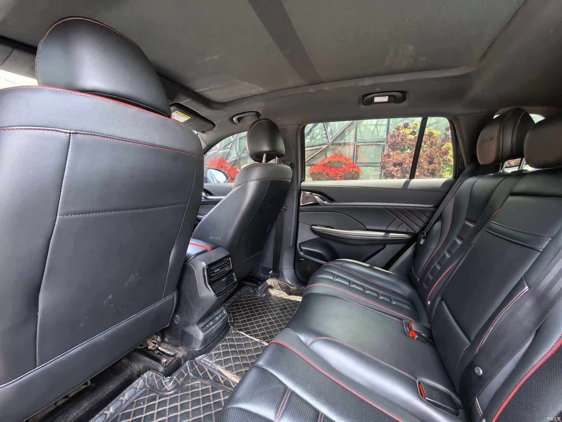 Roewe RX5, 2022 9