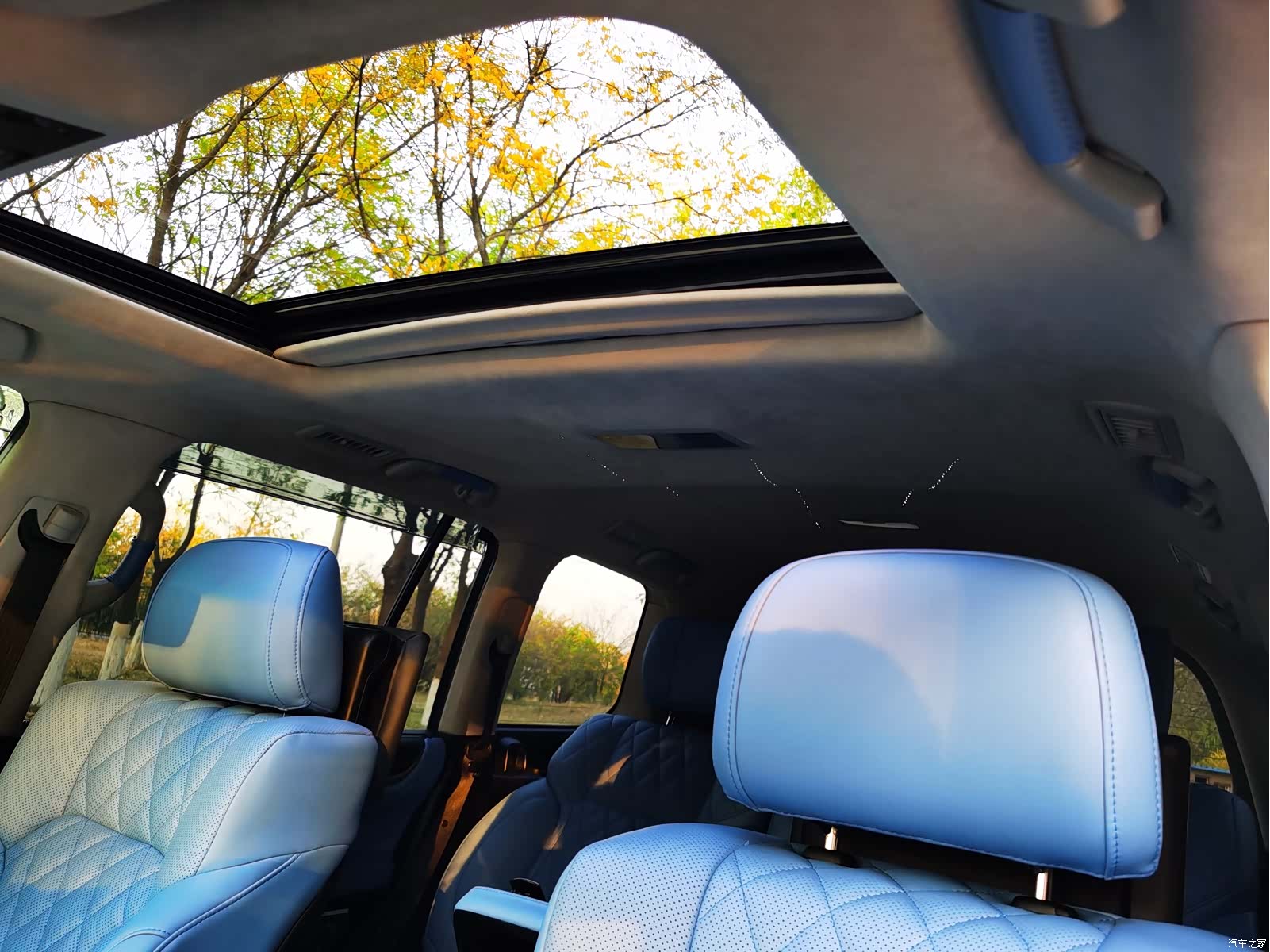 Lexus LX, 2019 15