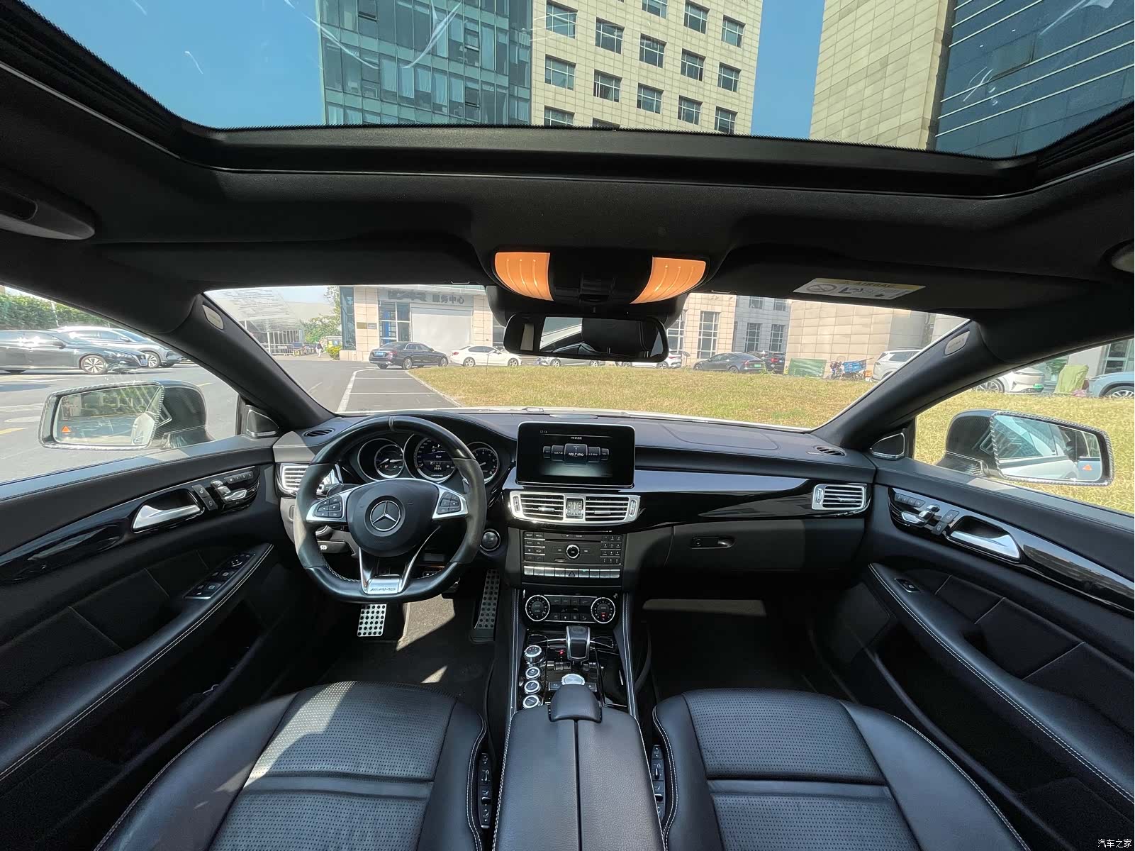 Mercedes-Benz CLS, 2015 15