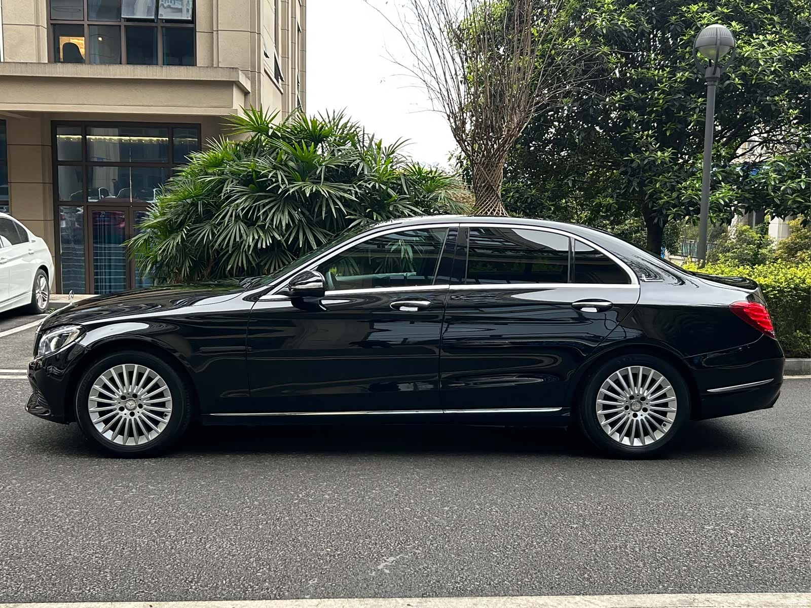 Mercedes-Benz C-Class, 2015 4