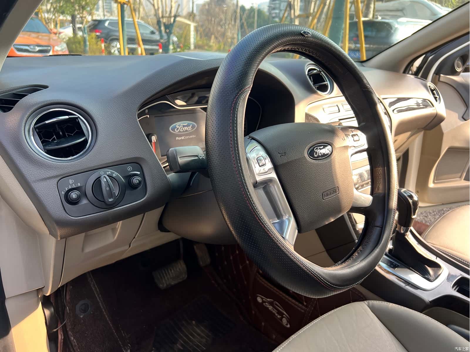 Ford Mondeo, 2013 20