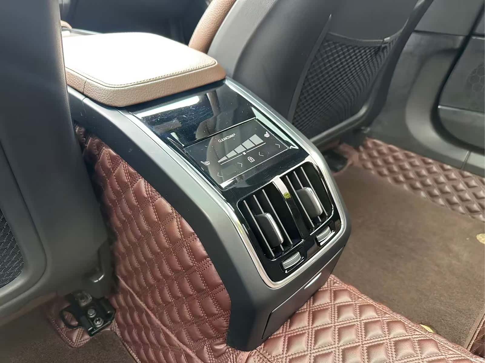 Volvo S90, 2021 8