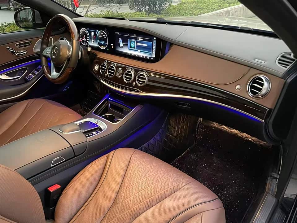 Mercedes-Benz Maybach S-class
