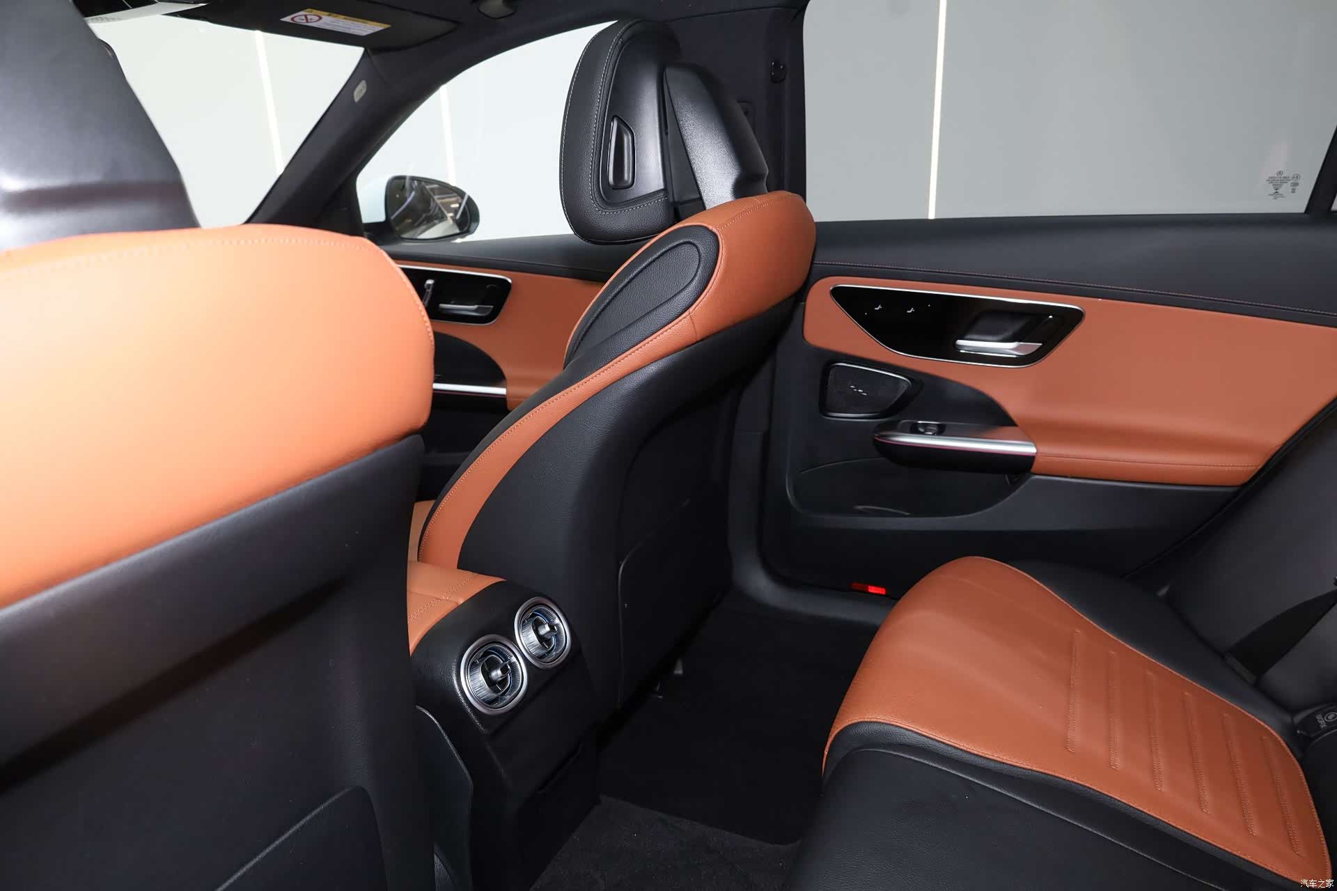 Mercedes-Benz C-Class, 2022 16