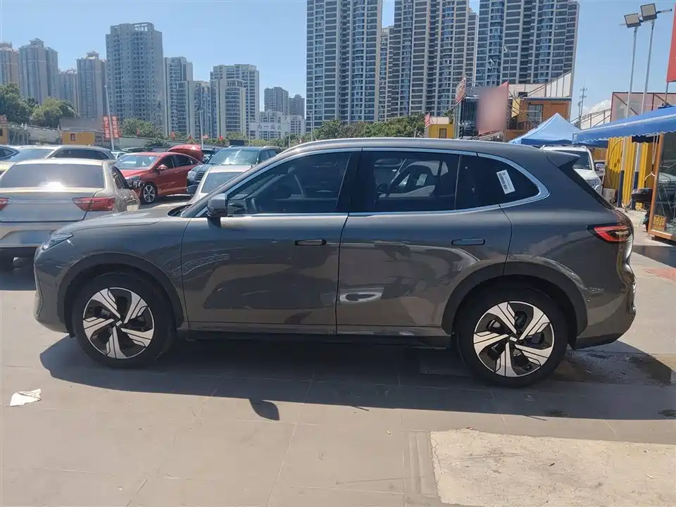 Geely Galaxy Galaxy E5