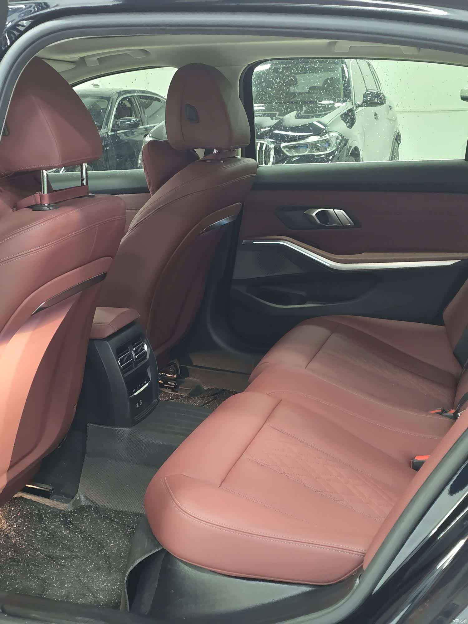 BMW i3, 2025 9