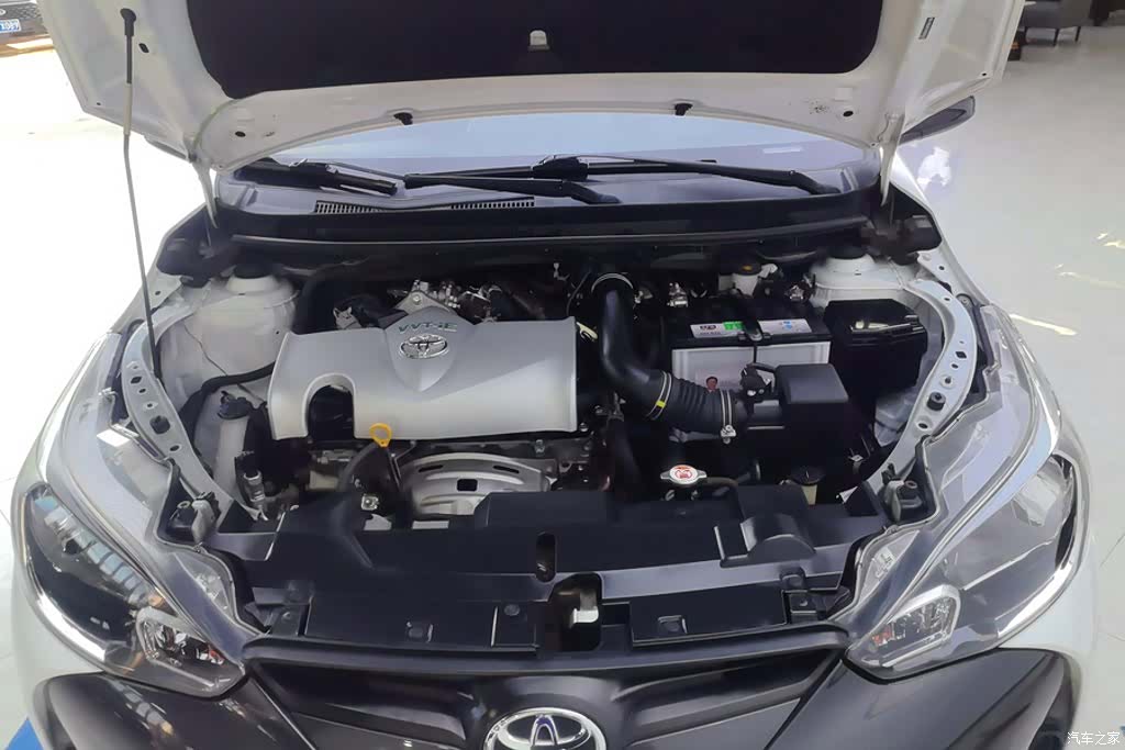Toyota YARiS L, 2019 10