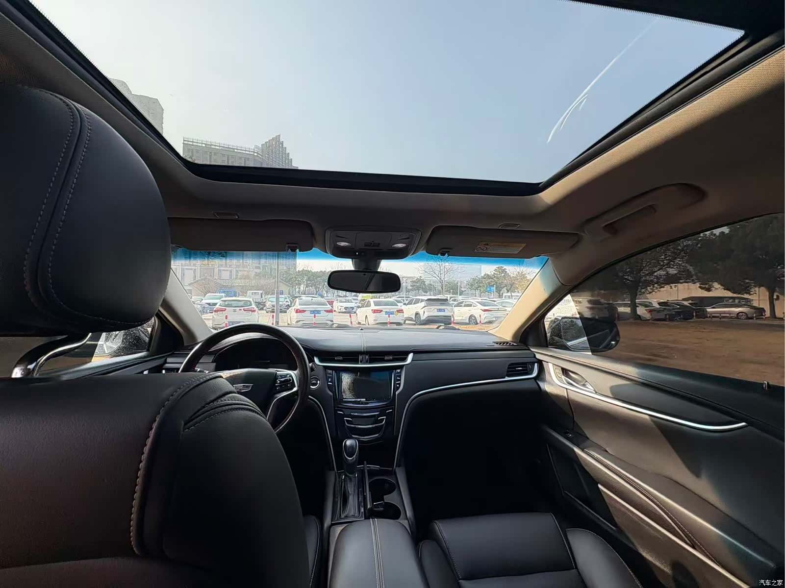 Cadillac XTS, 2018 все фото
