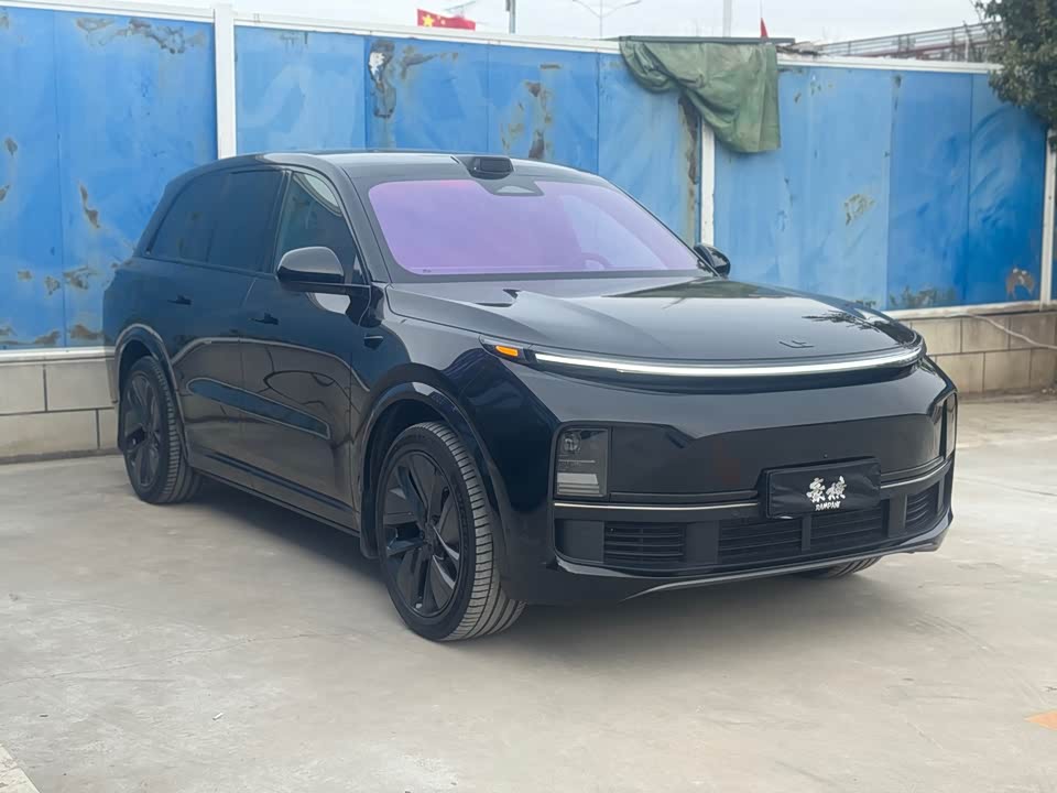 Li Auto Ideal L8