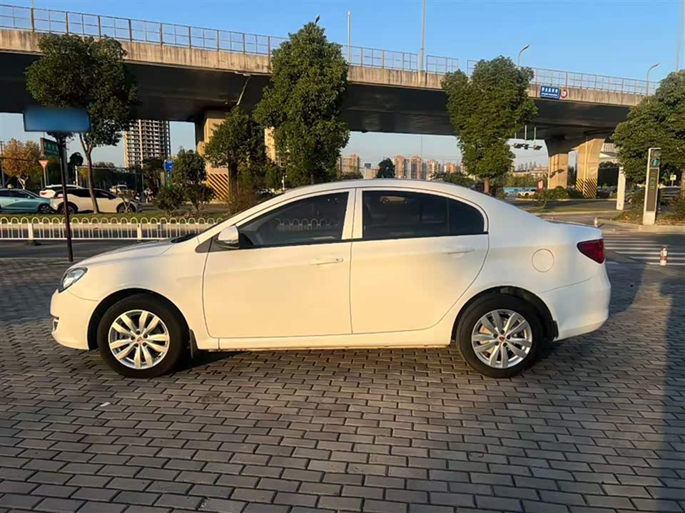 Roewe 350